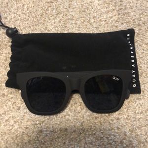 Quay sunnies
